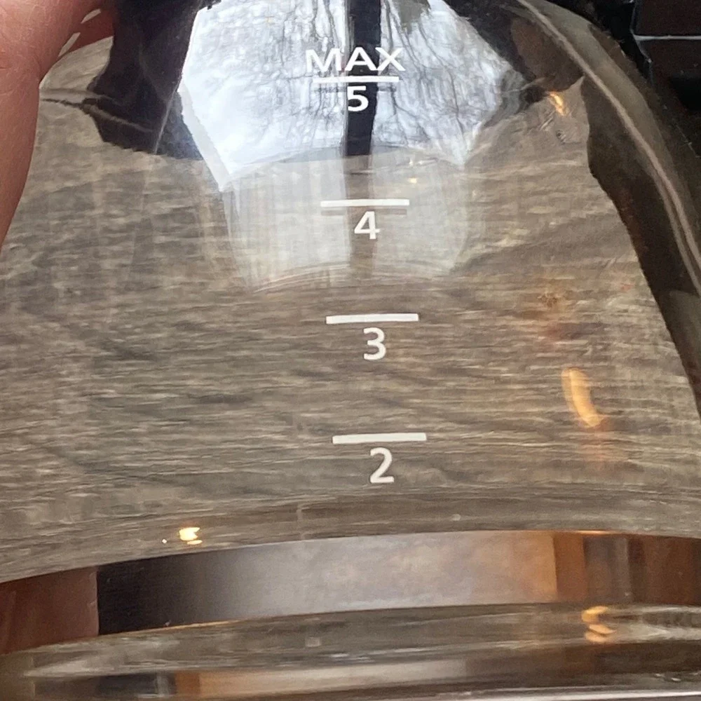 Unbranded glass replacement